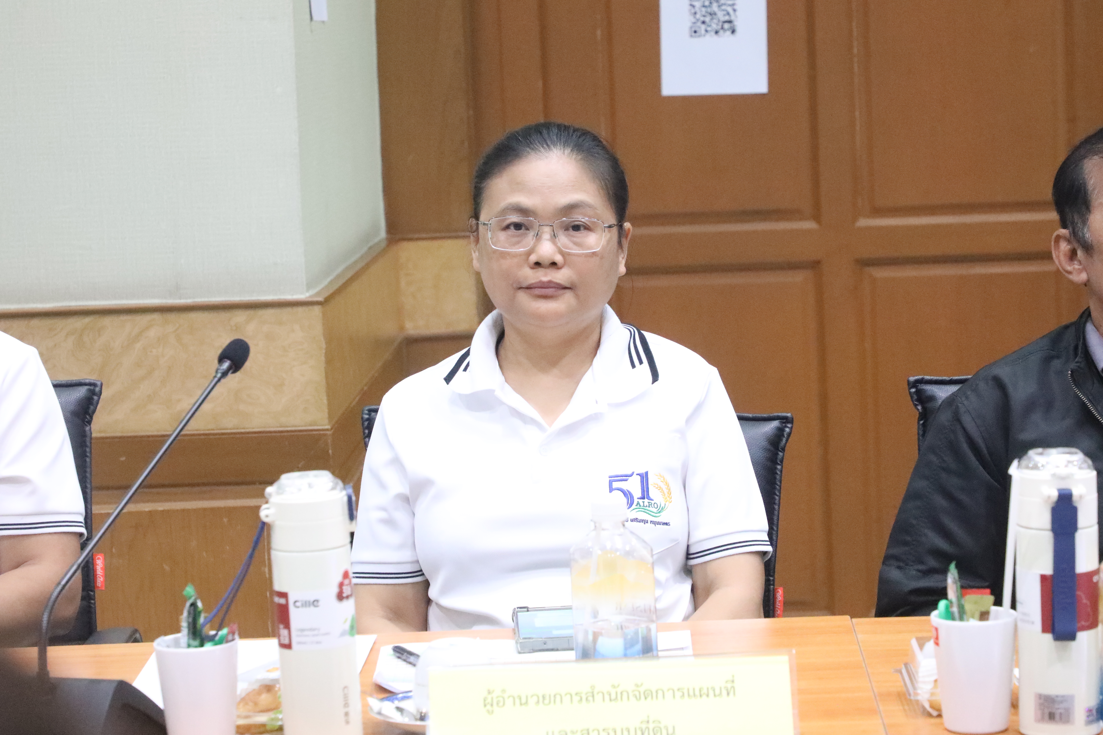 title - รองปลัด กษ. ประชุมสัญจร 5 หน่วยงานภายใต้การกำกับดูแล ณ ส.ป.ก. 